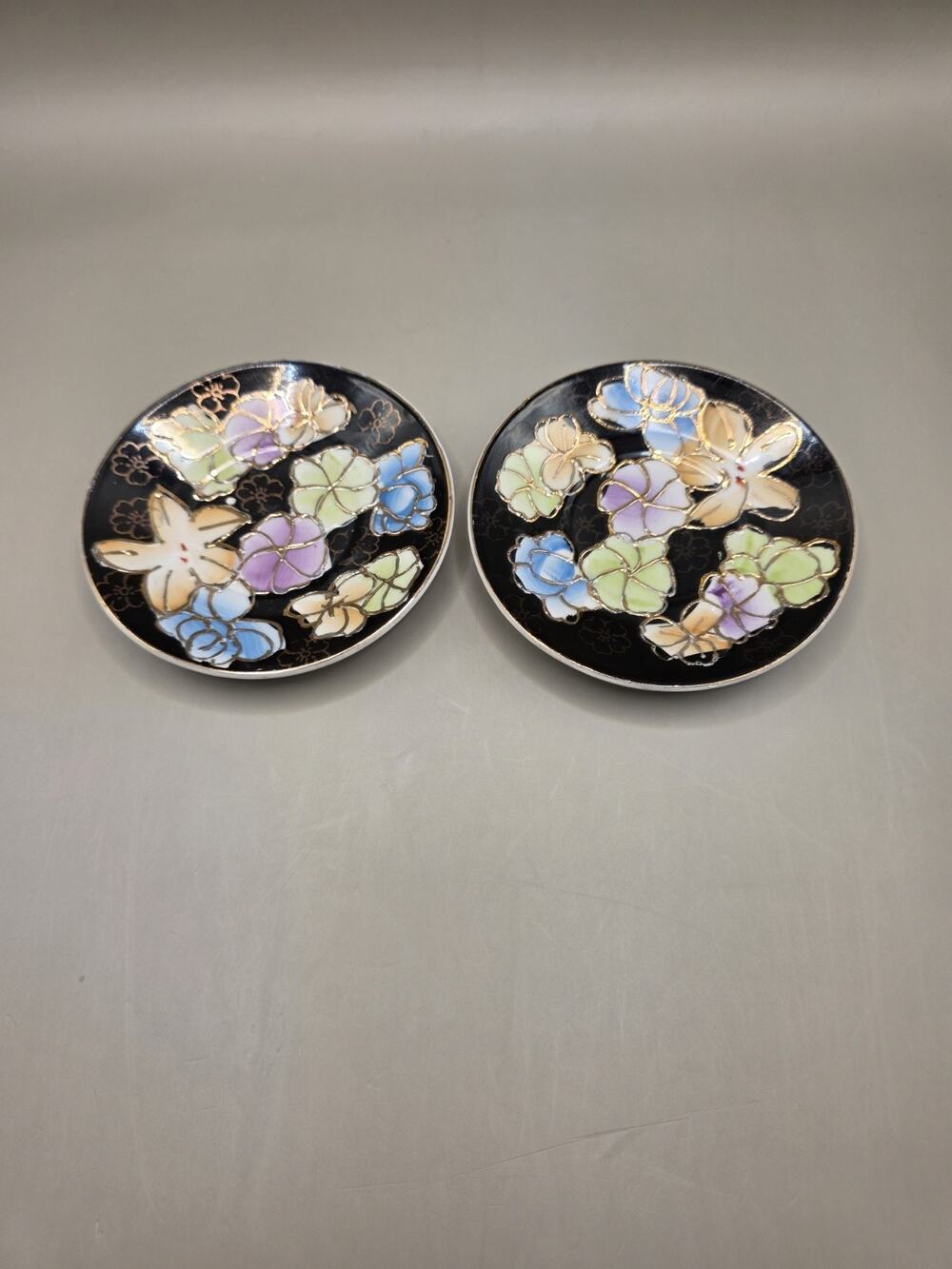 Vintage Chinese Black Porcelain Mille Fleur Small Plates Pair Gold Moriage 4"